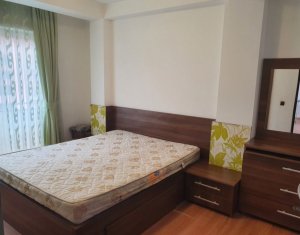 Appartement 3 chambres à louer dans Floresti