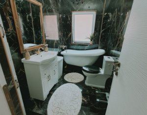 Lakás 2 szobák eladó on Floresti