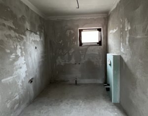 Maison 5 chambres à vendre dans Chinteni