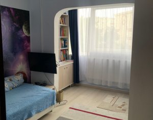 Appartement 4 chambres à vendre dans Cluj-napoca, zone Zorilor