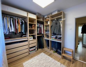 Appartement 4 chambres à louer dans Cluj-napoca, zone Manastur