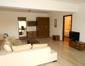 , 72m2 dans Cluj-napoca, zone Plopilor