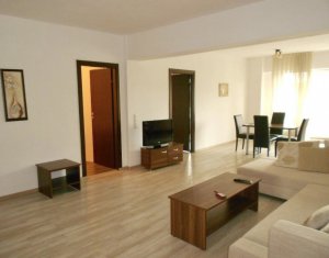 , 72m2 dans Cluj-napoca, zone Plopilor