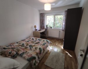 Appartement 3 chambres à vendre dans Cluj-napoca, zone Manastur
