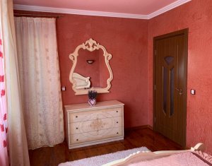 Appartement 3 chambres à vendre dans Floresti