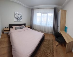 Maison 5 chambres à louer dans Feleacu, zone Centru