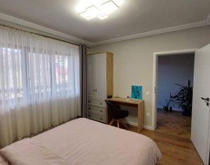 Maison 5 chambres à louer dans Feleacu, zone Centru