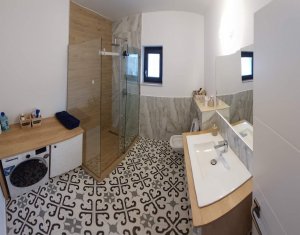 Maison 5 chambres à louer dans Feleacu, zone Centru