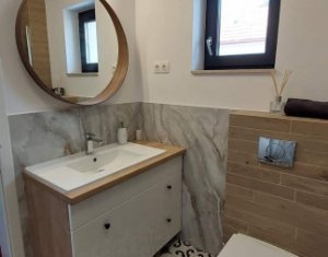 Maison 5 chambres à louer dans Feleacu, zone Centru