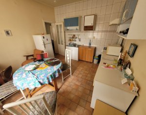 Appartement 3 chambres à vendre dans Cluj-napoca, zone Gruia