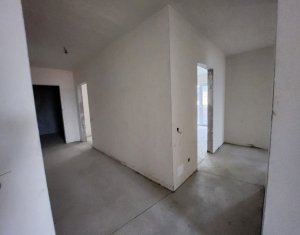 Appartement 4 chambres à vendre dans Cluj-napoca, zone Borhanci