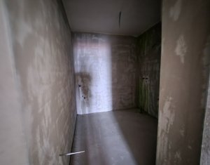 Appartement 4 chambres à vendre dans Cluj-napoca, zone Borhanci