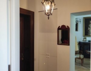 Appartement 3 chambres à vendre dans Cluj-napoca, zone Andrei Muresanu