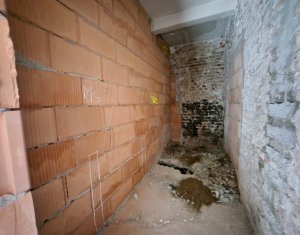 Appartement 3 chambres à vendre dans Cluj-napoca, zone Centru