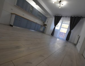 Appartement 2 chambres à vendre dans Baciu, zone Centru