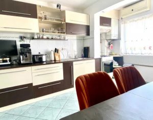 Appartement 2 chambres à vendre dans Cluj-napoca, zone Intre Lacuri