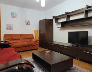 Appartement 3 chambres à louer dans Cluj-napoca, zone Centru