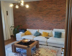 , 74m2 dans Cluj-napoca, zone Plopilor