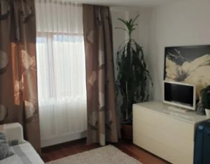 Appartement 3 chambres à louer dans Cluj-napoca, zone Plopilor
