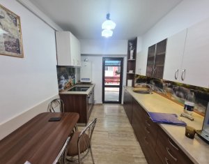 Appartement 3 chambres à louer dans Cluj-napoca, zone Intre Lacuri