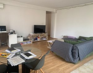 Appartement 3 chambres à vendre dans Cluj-napoca, zone Grigorescu