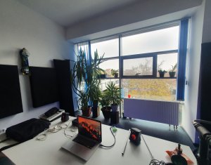 , 77m2 dans Cluj-napoca, zone Iris