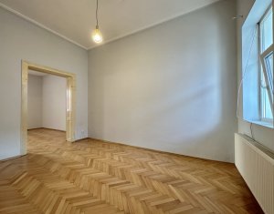 Appartement 3 chambres à louer dans Cluj-napoca, zone Centru