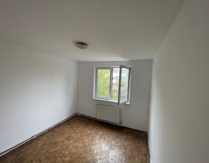 Appartement 3 chambres à vendre dans Cluj-napoca, zone Gheorgheni