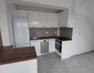 Appartement 3 chambres à vendre dans Floresti