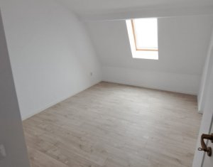 Appartement 3 chambres à vendre dans Floresti