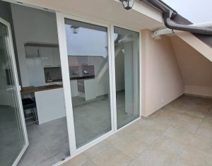 Appartement 3 chambres à vendre dans Floresti