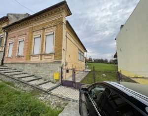 , 249m2 dans Dej, zone Centru