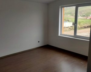 Maison 5 chambres à vendre dans Sannicoara