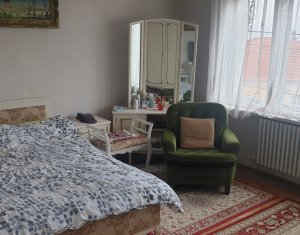 Maison 3 chambres à vendre dans Cluj-napoca, zone Andrei Muresanu