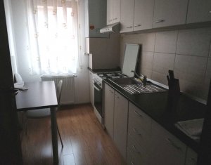 Appartement 3 chambres à louer dans Floresti