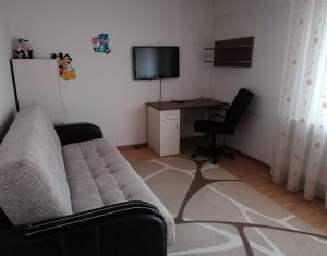 Appartement 3 chambres à louer dans Floresti