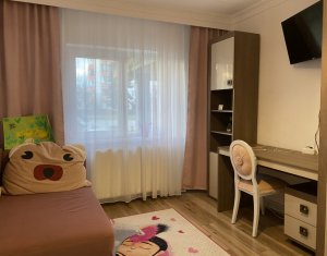 Appartement 3 chambres à vendre dans Cluj-napoca, zone Marasti