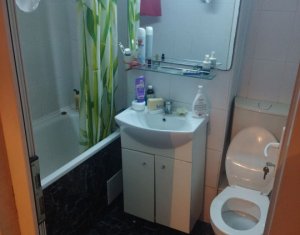 Appartement 3 chambres à vendre dans Cluj-napoca, zone Manastur