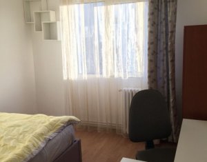 Appartement 3 chambres à vendre dans Cluj-napoca, zone Manastur