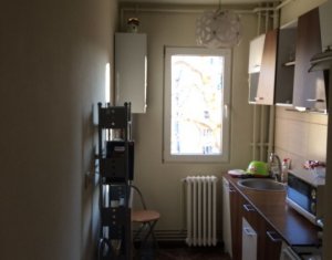 Appartement 3 chambres à vendre dans Cluj-napoca, zone Manastur