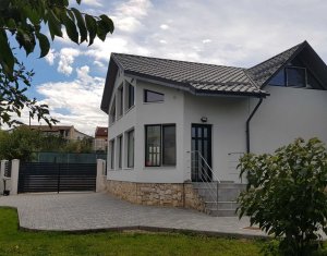 , 133m2 dans Cluj-napoca, zone Buna Ziua