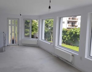 Maison 4 chambres à vendre dans Cluj-napoca, zone Buna Ziua