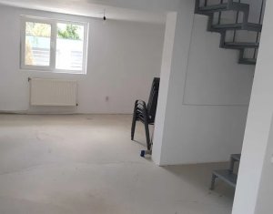 Maison 4 chambres à vendre dans Cluj-napoca, zone Buna Ziua