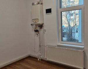 Maison 3 chambres à louer dans Cluj-napoca, zone Centru