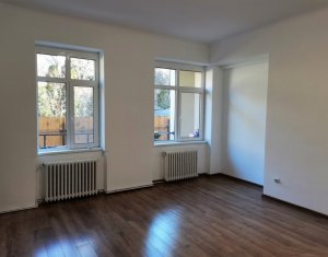 Maison 5 chambres à louer dans Cluj-napoca, zone Centru