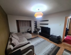 Appartement 3 chambres à louer dans Cluj-napoca, zone Marasti