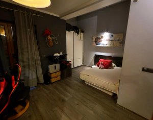 Maison 4 chambres à vendre dans Cluj-napoca, zone Centru