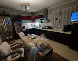 Maison 4 chambres à vendre dans Cluj-napoca, zone Centru