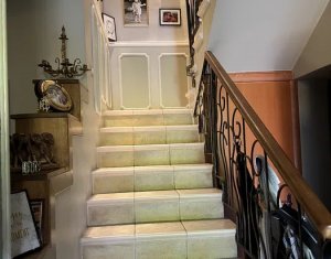Maison 4 chambres à vendre dans Cluj-napoca, zone Centru