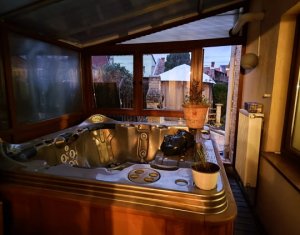 Maison 4 chambres à vendre dans Cluj-napoca, zone Centru